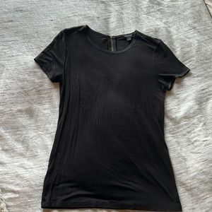 Black tee with back zip detail